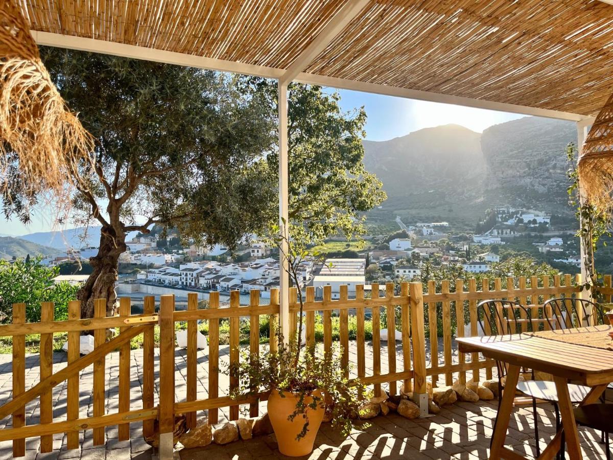 Casa Malacitano, Caminito Del Rey Valle de Abdalagis Экстерьер фото